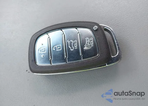 2020 Hyundai Tucson Value z USA, uszkodzony, nr VIN KM8J3CA47LU207413